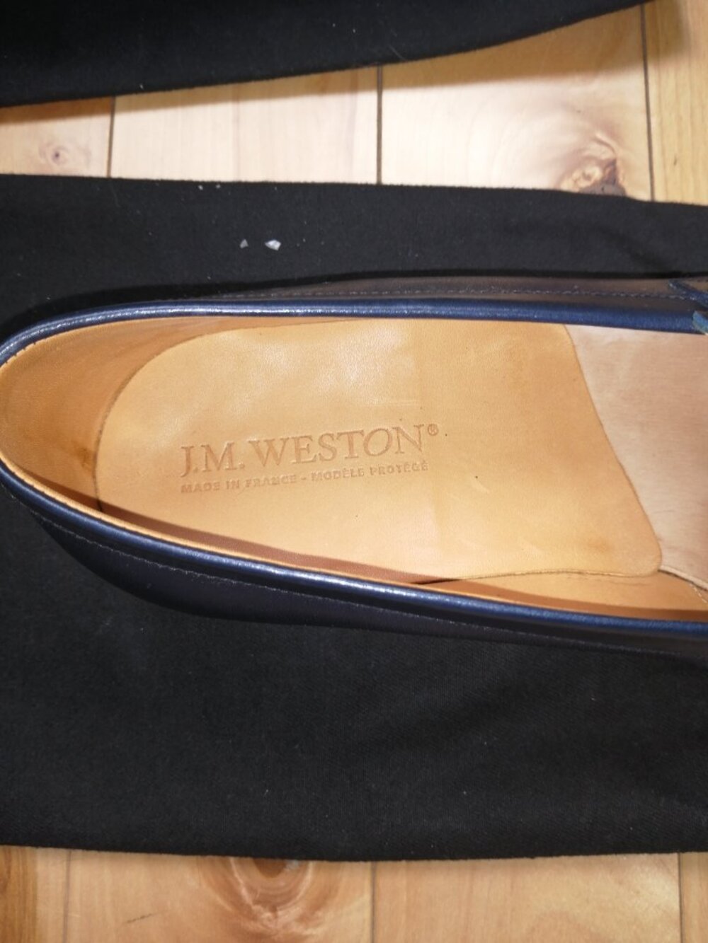 BEAUTIFUL PAIR OF JM WESTON LOAFER NAVY BLUE LIKE NEW - Picture 4 of 5